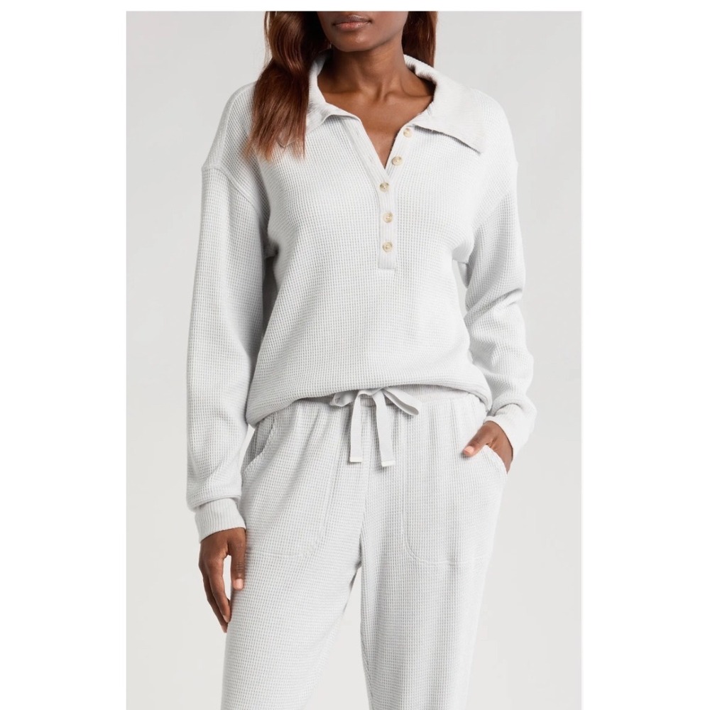 TravisMathew Long Weekend Henley Sweatshirt Grey Waffle Knit Mock Neck Womens M